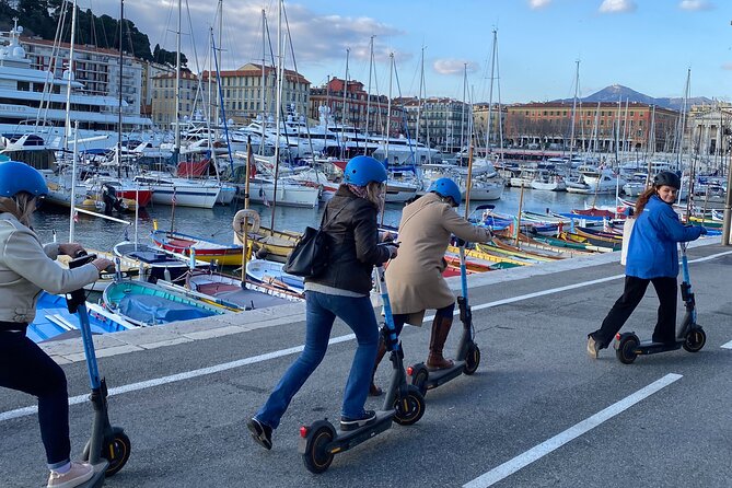 The essentials of Nice by electric scooter 1H30 - The I Love Nice viewpoint